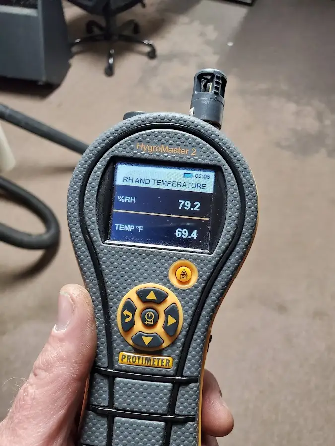 Moisture meter humidity assessment for Mold Remediation & Removal in Country Homes